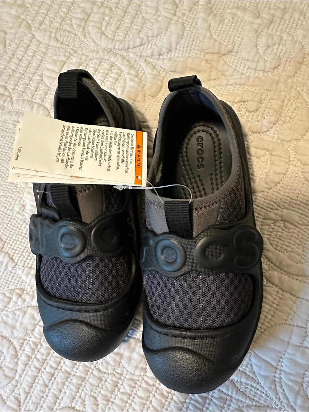 NWT CROCS Kids Black Swiftwater Splash Water Shoes  size 1